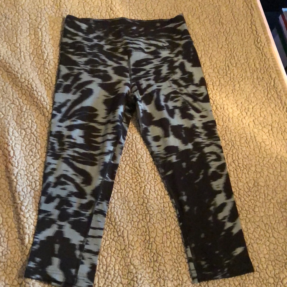 Nike leggings